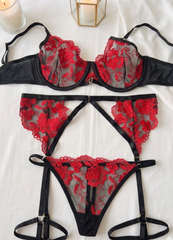Conjunto Bordado Coqueta